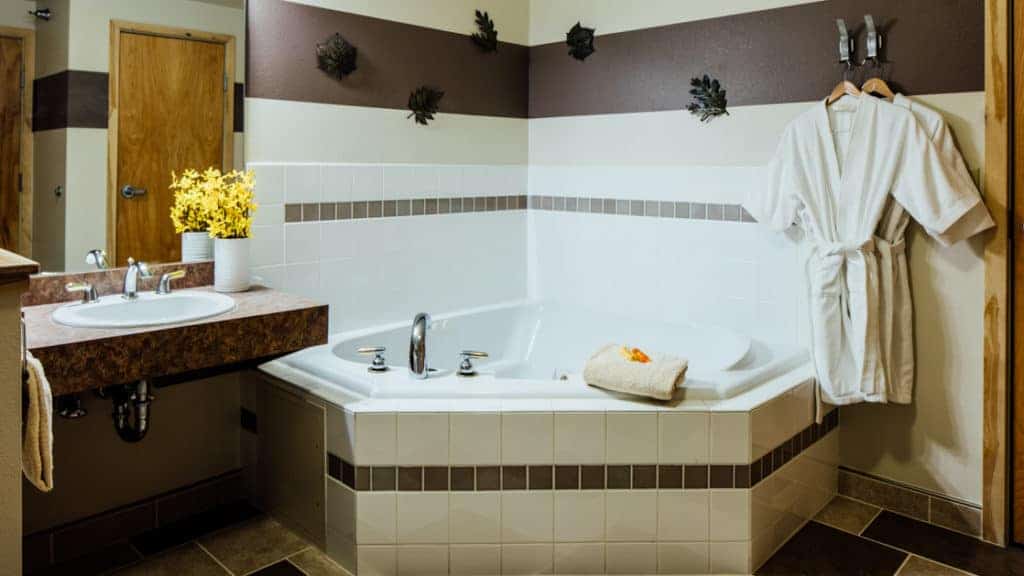 King Suite Bathroom at Talkeetna Lodge