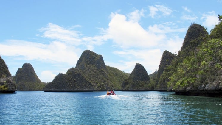 Frontier Lands Of New Guinea Adventuresmith Explorations